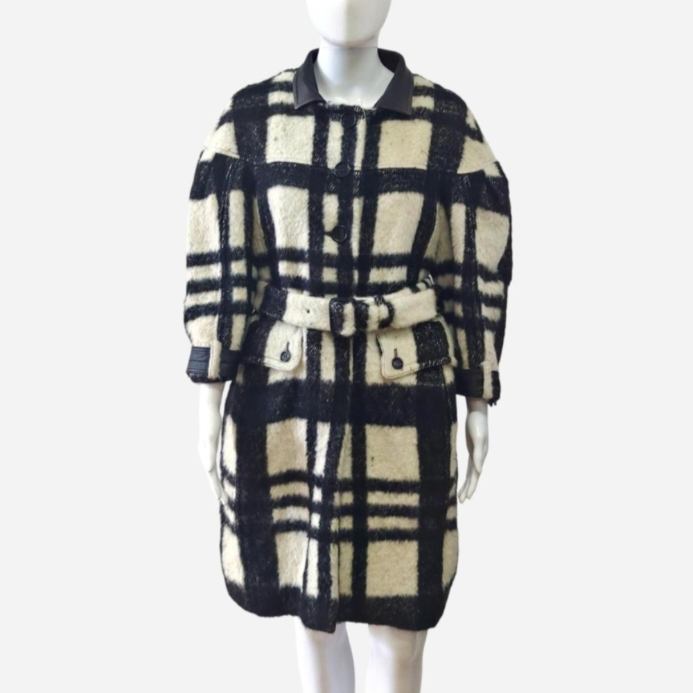 Burberry A/W 2011 Runway plaid alpacaProrsum virgin wool plaid print coat